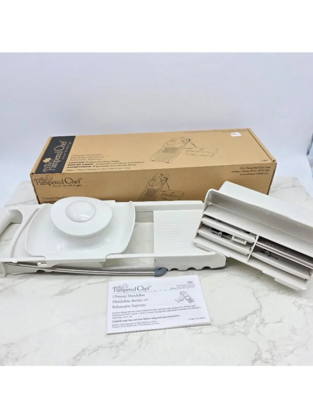 Pampered Chef Ultimate Mandoline 1087 Food Slicer Grater 4 Blades NEW in Box